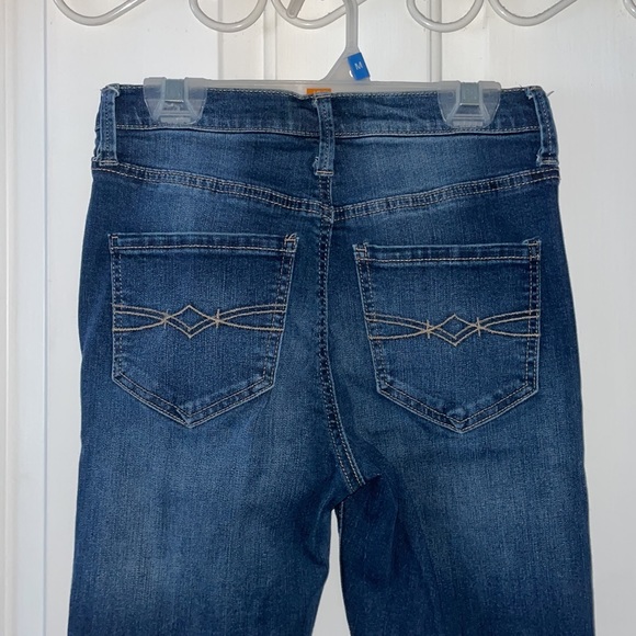 High rise skinny jeans size 3 fits more like a 2 - Picture 2 of 3